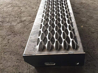 楼梯踏步板 - 河北拓永金属丝网制品有限公司图片9